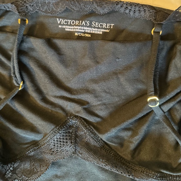 Victoria’s Secret sleep tank and cami - Size medium - Picture 3 of 6